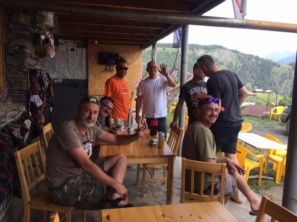 Tishe Hostel Omalo ภายนอก รูปภาพ